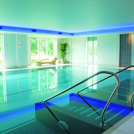 De Vere Cotswold Water Park Apartments Сайърънсестър Екстериор снимка
